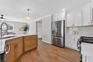 5 Witherwood Dr, Hardyston Township, NJ 07419 - Photo 9