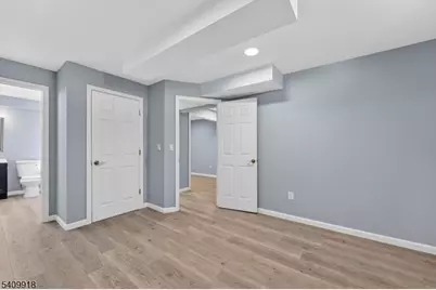 5 Witherwood Dr, Hardyston Township, NJ 07419 - Photo 25