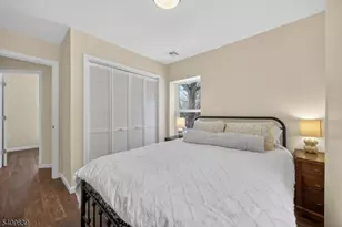 71 Wishing Well Rd, Hamburg, NJ 07419 - Photo 23