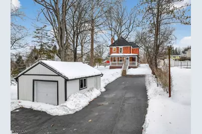 71 Wishing Well Rd, Hamburg, NJ 07419 - Photo 9