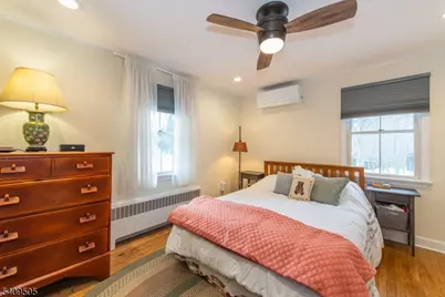 17 Hilsinger Rd, Parsippany, NJ 07878 - Photo 13