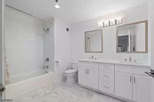 1 Carriage City Plz, Rahway, NJ 07065 - Photo 9