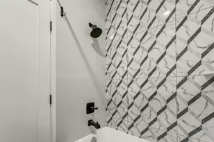 285 Lembeck Ave, Jersey City, NJ 07305 - Photo 23