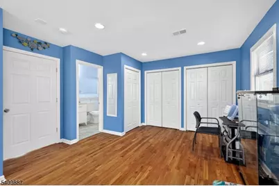 18 Boyd Ter, Kenilworth, NJ 07033 - Photo 15