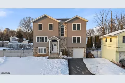 18 Boyd Ter, Kenilworth, NJ 07033 - Photo 1