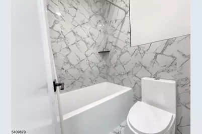 285 Lembeck Ave #L, Jersey City, NJ 07305 - Photo 29