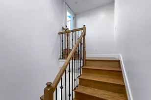 285 Lembeck Ave, Jersey City, NJ 07305 - Photo 33