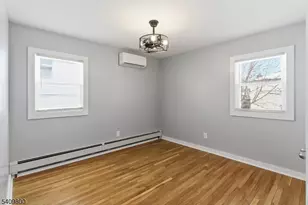 19 Evelyn Ct, Maplewood, NJ 07040 - Photo 9