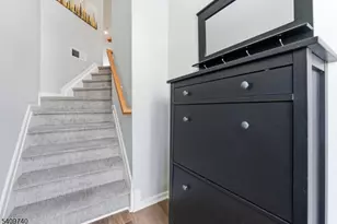 334 Winthrop Dr, Nutley, NJ 07110 - Photo 9