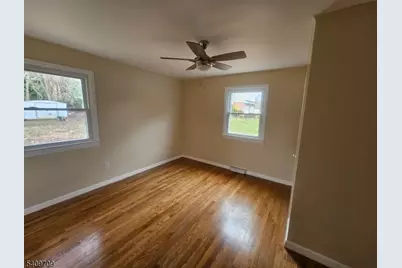 275 Malapardis Rd, Hanover Township, NJ 07927 - Photo 13