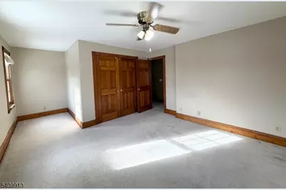 147 Millbrook Ave, Randolph Township, NJ 07869 - Photo 9