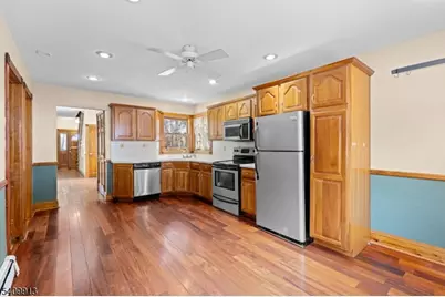 147 Millbrook Ave, Randolph Township, NJ 07869 - Photo 5