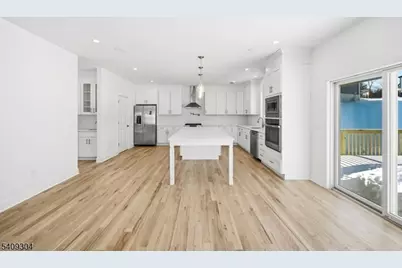 29 Eagles Nest Ter, West Milford, NJ 07480 - Photo 11