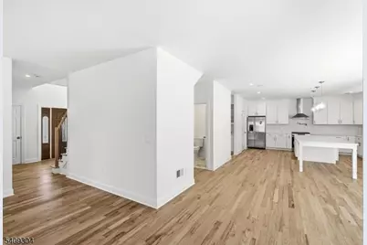 29 Eagles Nest Ter, West Milford, NJ 07480 - Photo 9