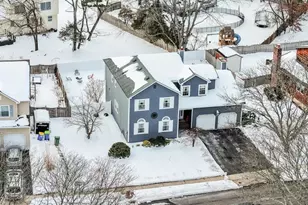 63 Beechwood Cir, Hillsborough Township, NJ 08844 - Photo 7