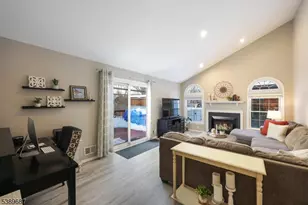 63 Beechwood Cir, Hillsborough Township, NJ 08844 - Photo 19