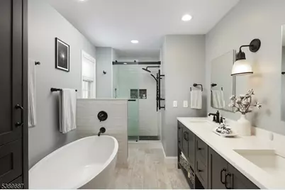 63 Beechwood Cir, Hillsborough Township, NJ 08844 - Photo 27