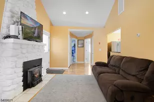 54 Sunset Trail, Denville, NJ 07834 - Photo 5