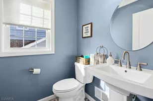 318 Delaware Ave, Union Township, NJ 07083 - Photo 11