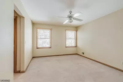 63 Meadow Pond Rd, Hardyston Township, NJ 07419 - Photo 19