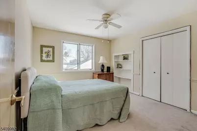 63 Meadow Pond Rd, Hardyston Township, NJ 07419 - Photo 17