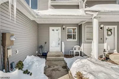 63 Meadow Pond Rd, Hardyston Township, NJ 07419 - Photo 3