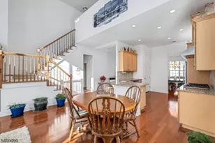 4 Virgil Ln, Mount Olive, NJ 07836 - Photo 9