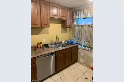 637 Court St, Elizabeth, NJ 07206 - Photo 3