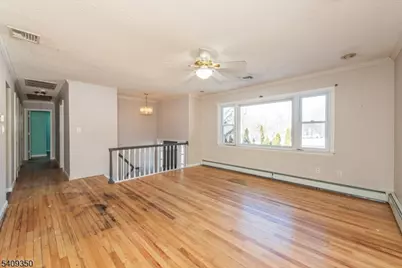 504 Edith Rd, Roxbury Township, NJ 07850 - Photo 3