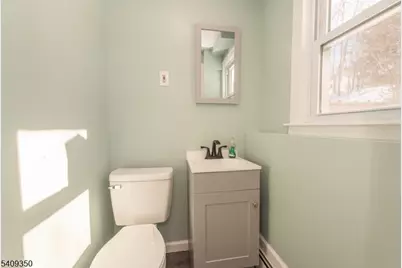 504 Edith Rd, Roxbury Township, NJ 07850 - Photo 17