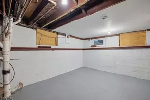 575-577 Sand Ford Ave, Newark, NJ 07106 - Photo 31