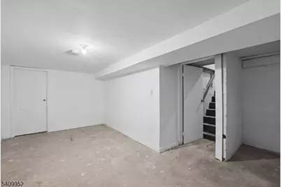 575-577 Sand Ford Ave, Newark, NJ 07106 - Photo 29