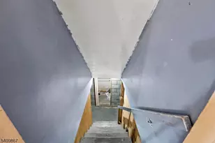 129 Pake St, Nutley, NJ 07110 - Photo 31