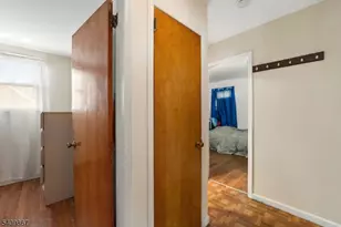 129 Pake St, Nutley, NJ 07110 - Photo 19