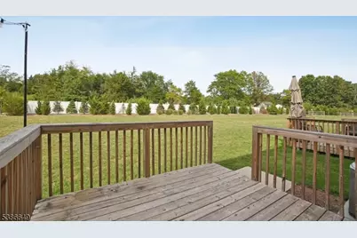 15 Pansy Ct, Franklin Township, NJ 08873 - Photo 33