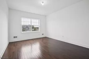 15 Pansy Ct, Franklin Township, NJ 08873 - Photo 27