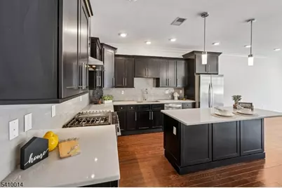 15 Pansy Ct, Franklin Township, NJ 08873 - Photo 7