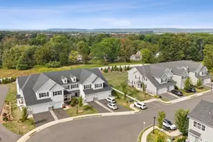 15 Pansy Ct, Franklin Township, NJ 08873 - Photo 5