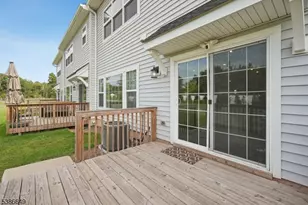 15 Pansy Ct, Franklin Township, NJ 08873 - Photo 35