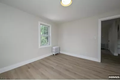 35 Amsterdam Ave, Teaneck Township, NJ 07666 - Photo 7