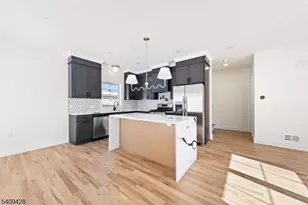 401 Tillman St, Raritan, NJ 08869 - Photo 3