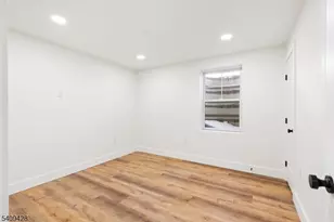 401 Tillman St, Raritan, NJ 08869 - Photo 15