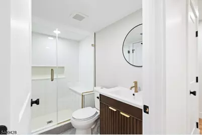 401 Tillman St #A, Raritan, NJ 08869 - Photo 5