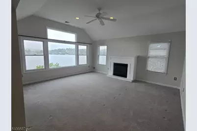 23 S Bertrand Rd, Mount Arlington, NJ 07856 - Photo 9