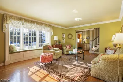 643 Nottingham Pl, Westfield, NJ 07090 - Photo 7