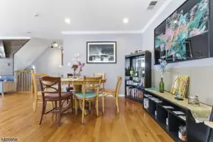 226 Matthews Drive, Newark, NJ 07103 - Photo 9