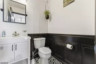 226 Matthews Drive, Newark, NJ 07103 - Photo 21