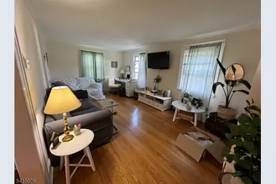 1080 Pine Ave, Union Township, NJ 07083 - Photo 3