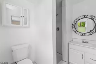 911 Plainfield Ave, Plainfield, NJ 07060 - Photo 33