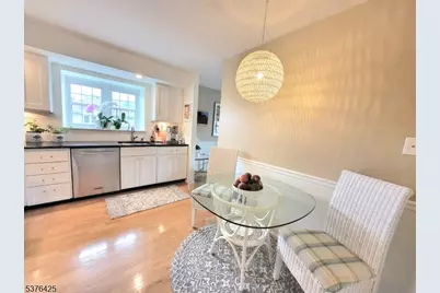 24F Heritage Dr #F, Chatham Township, NJ 07928 - Photo 3